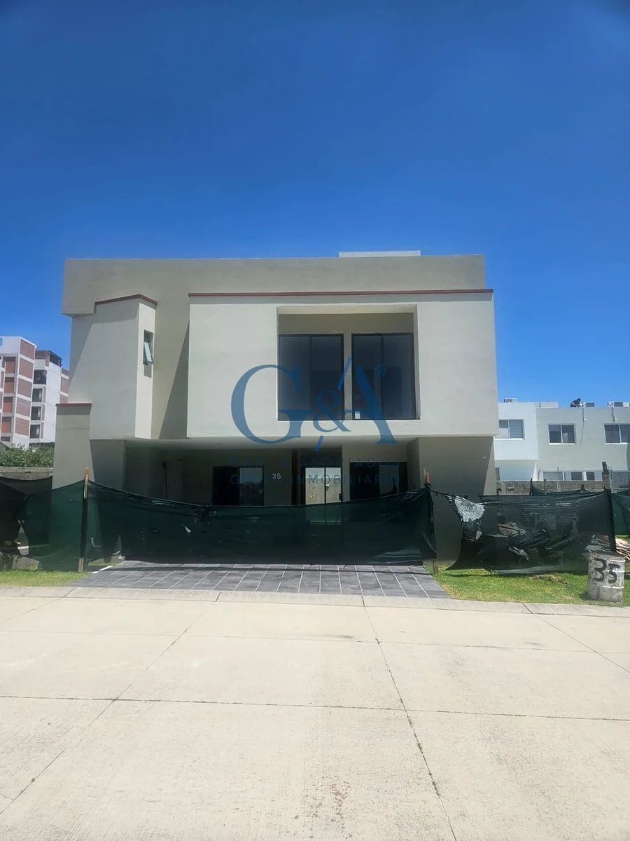 CASA À VENDA PERTO DO PARQUE METROPOLITANO, foto 1 de 1