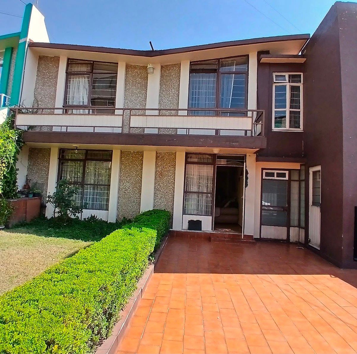 Venda Casa para atualizar em Cto. Circunvalação Oriente, foto 1 de 15