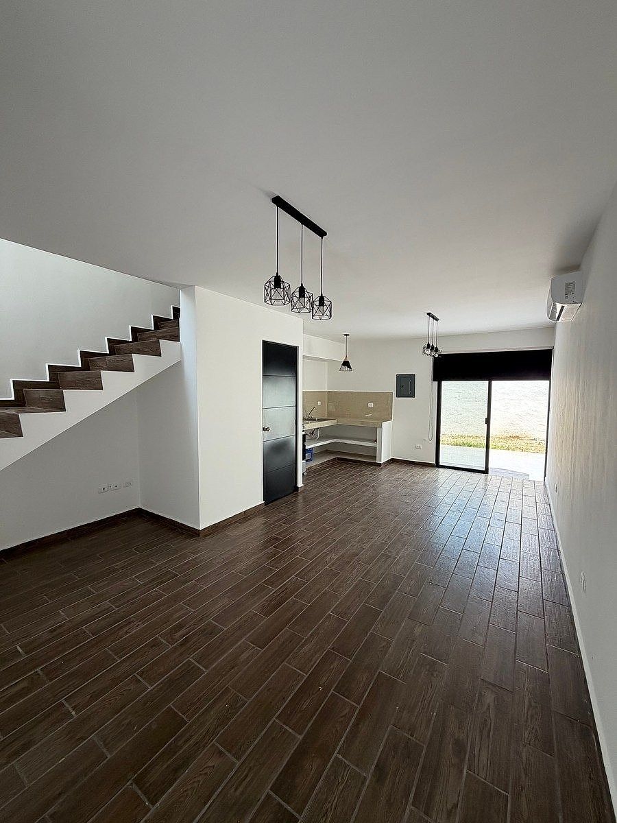 ¡CASA EN VENTA EN ESMERALDA RESIDENCIAL-HÉROES, foto 1 de 17