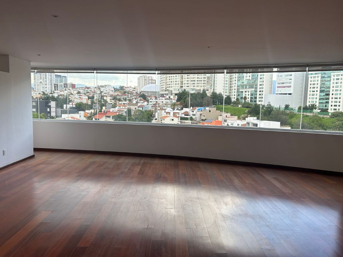 Lindo y amplio departamento con vista inigualable - foto 5