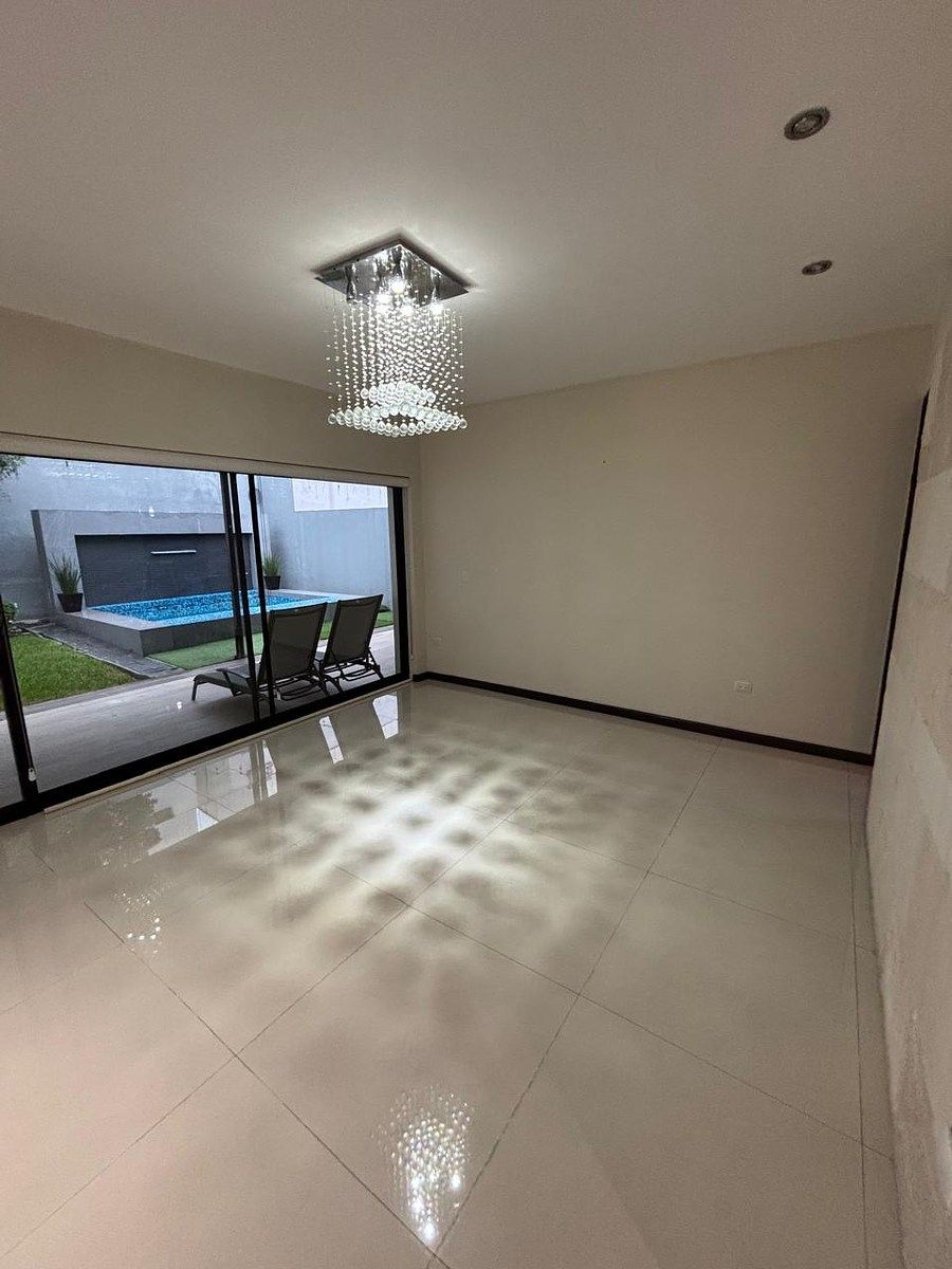 House in El Uro, Monterrey, photo 4 of 18