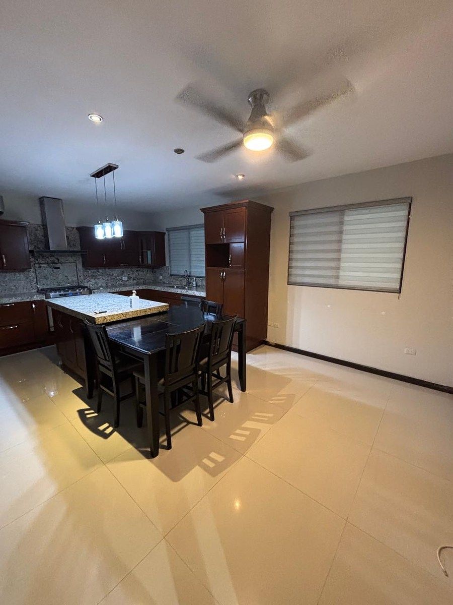 House in El Uro, Monterrey, photo 6 of 18