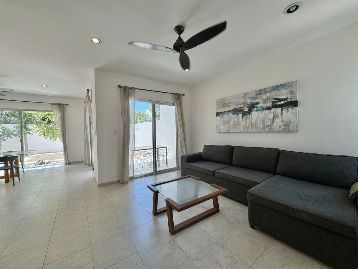 Casa em Leandro Valle, Mérida, foto 3 de 26