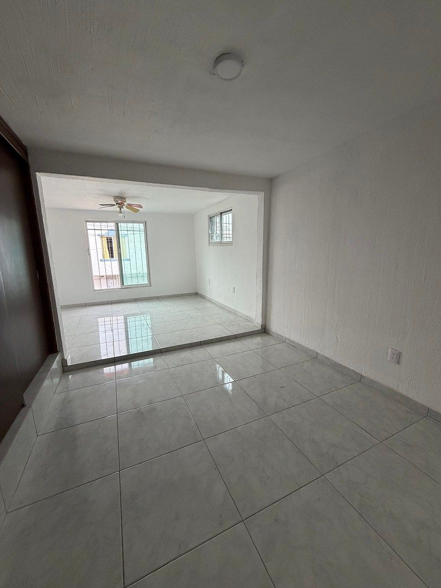 Casa em condomínio fechado em Parques del Auditorio, Zapopan, foto 6 de 10