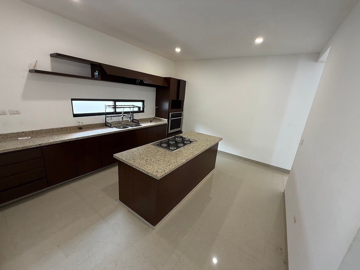 House in La Rejoyada, Mérida, photo 24 of 36