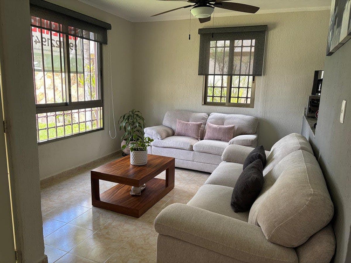 House in Las Américas II, Mérida, photo 2 of 9