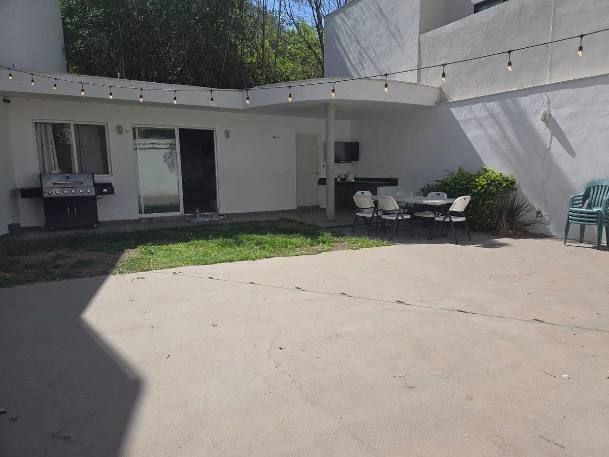 Sale of land in Privadas La Huasteca, photo 1 of 6