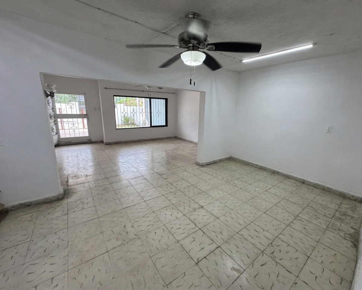 🏠 ¡JOYA PARA REMODELAR EN EL LADO PONIENTE DEL CORREDOR GASTRONÓMICO! 🏠 - foto 4
