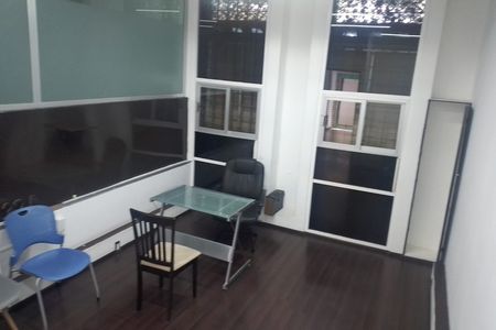 Aluguel de Escritório na Av. Zapata – 16 m²