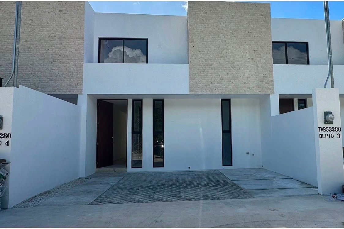Villa con alberca en venta o Renta Temozón, foto 1 de 19