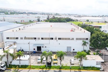 RENT INDUSTRIAL WAREHOUSE IN EL SALTO