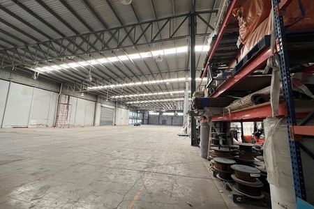 RENT INDUSTRIAL WAREHOUSE IN EL SALTO