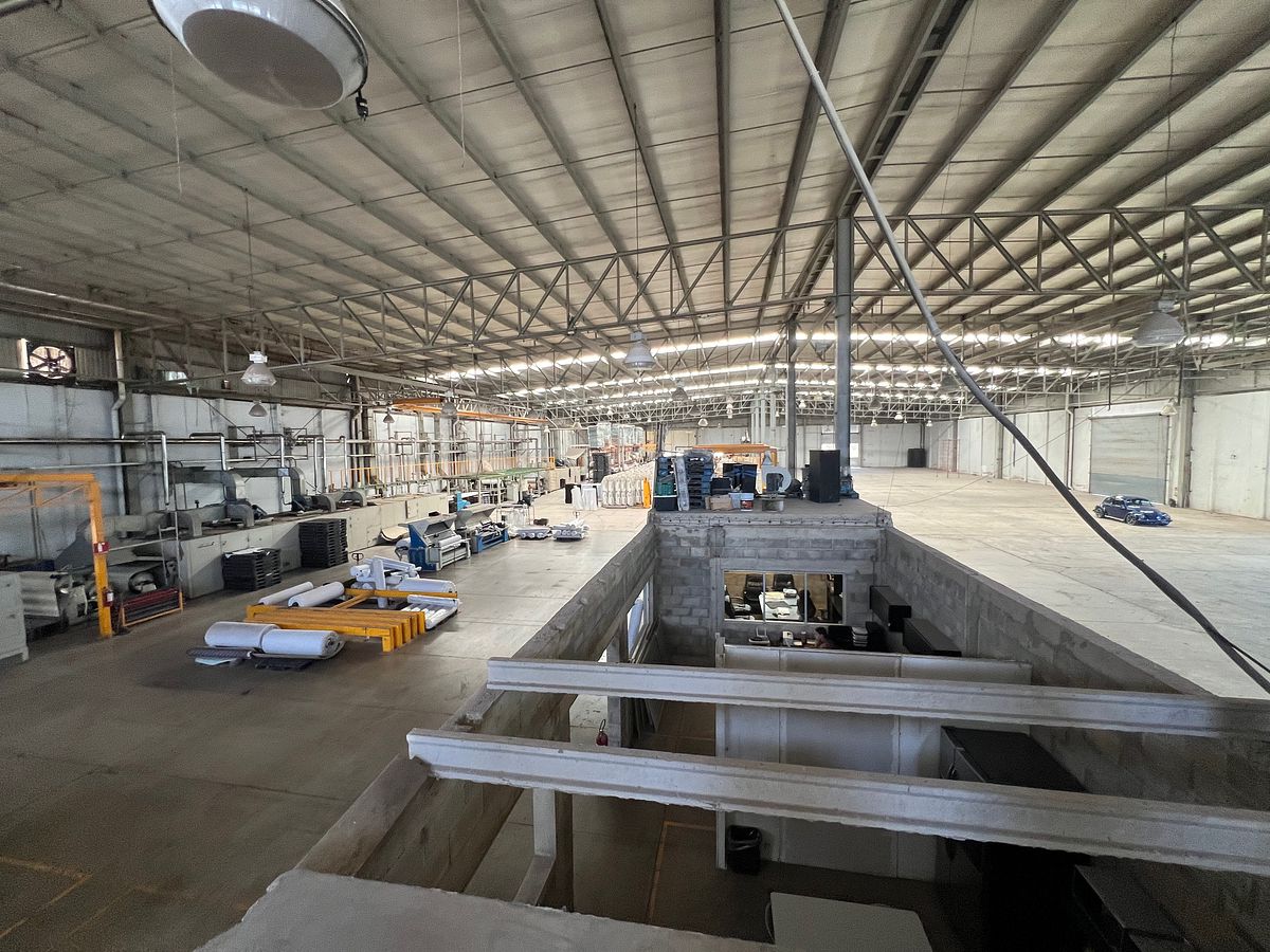 Industrial Warehouse in Parques del Castillo, El Salto, photo 12 of 19