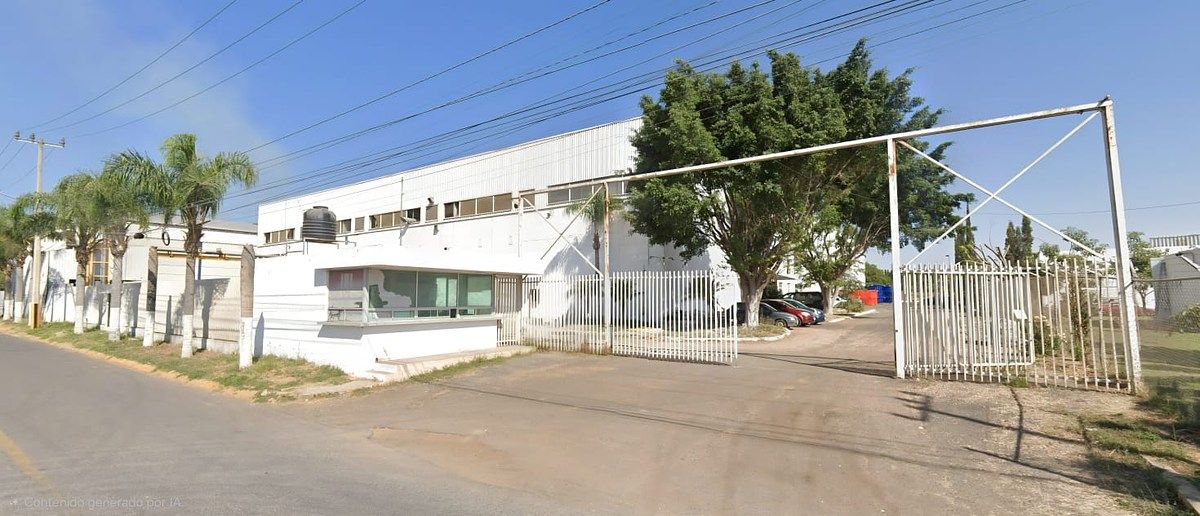 RENT INDUSTRIAL WAREHOUSE IN EL SALTO, photo 1 of 19