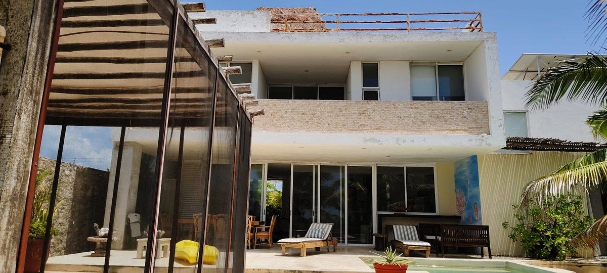 Residência em Telchac, foto 1 de 17