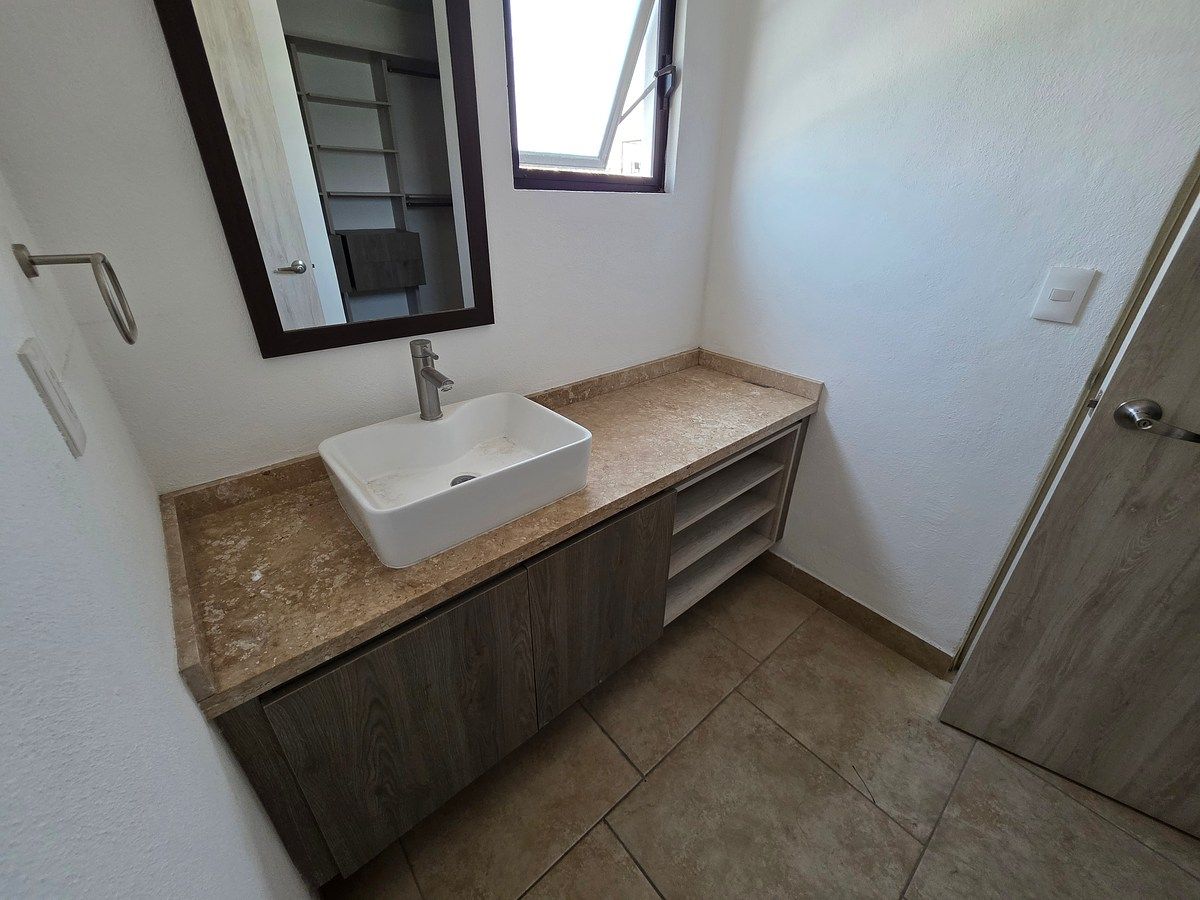 Casa en Residencial el Refugio, Querétaro, foto 15 de 26