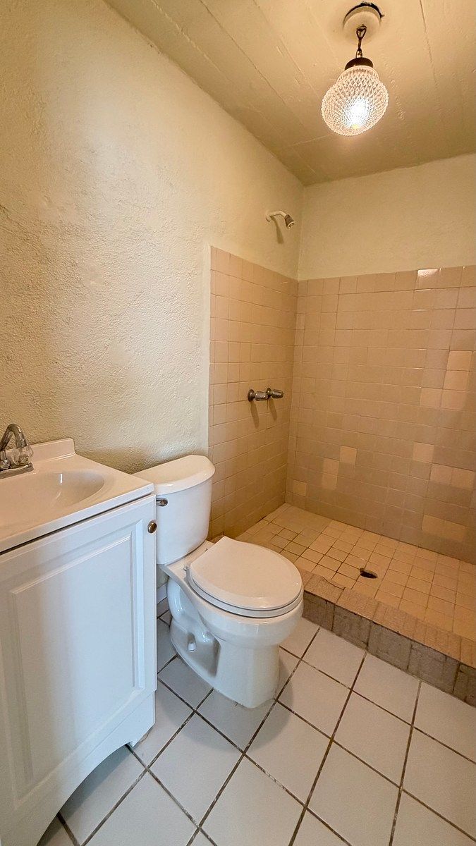 Casa em El Rubí, Tijuana, foto 4 de 13