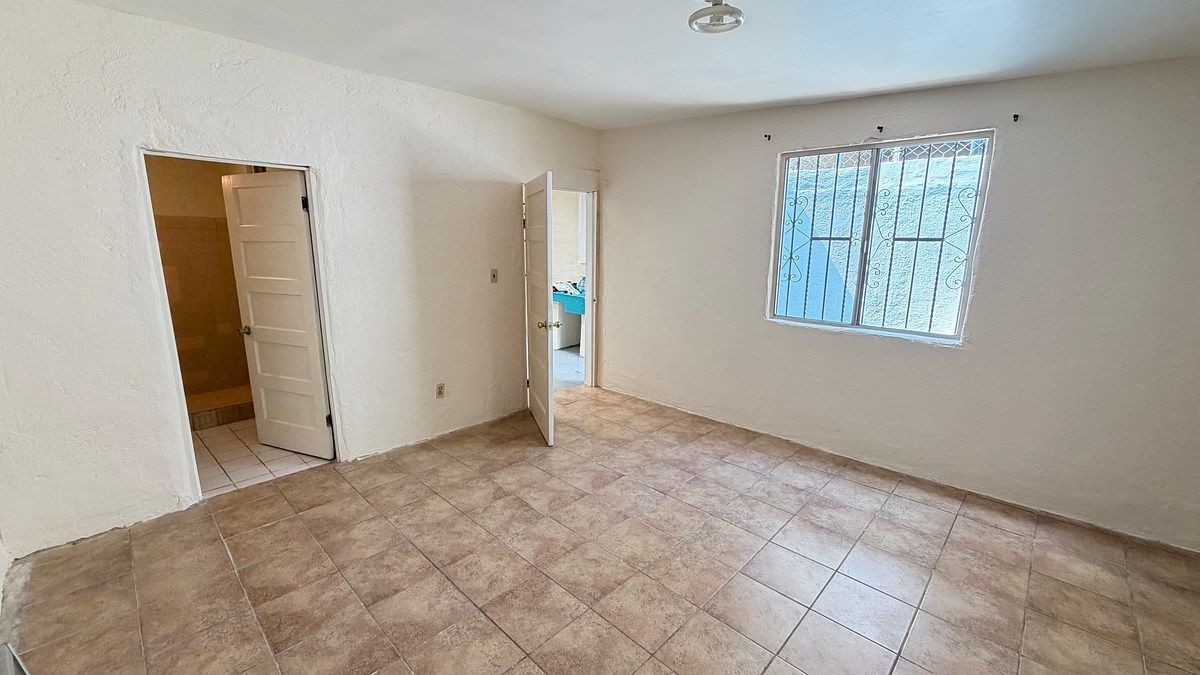 Casa em El Rubí, Tijuana, foto 5 de 13