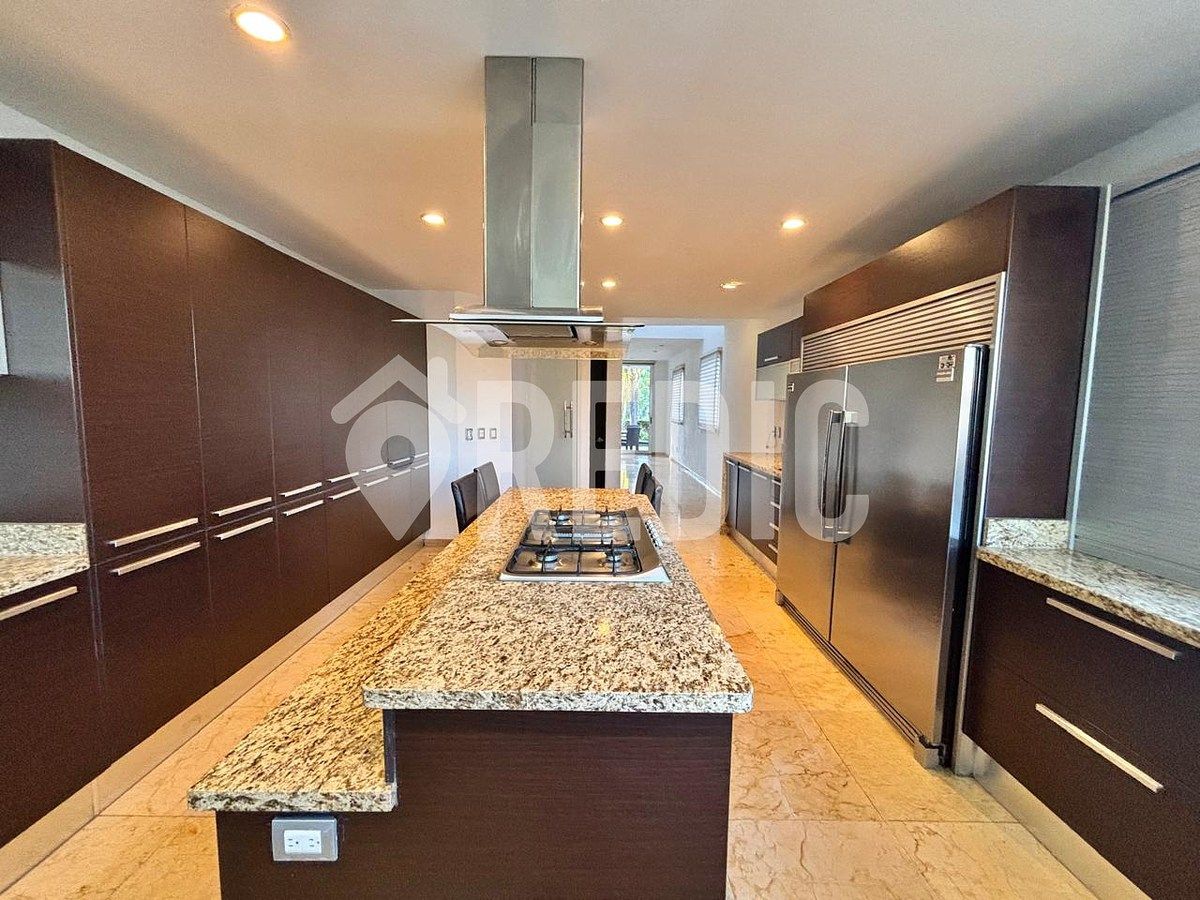 House in Gated Community in Jurica, Querétaro, photo 18 of 46