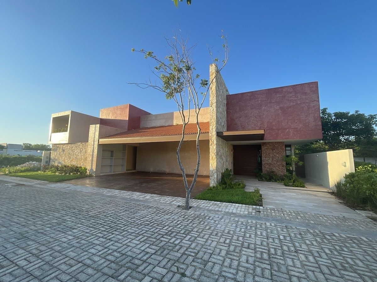 Venda Casa em Temozon Norte na Privada Soluna, foto 1 de 48
