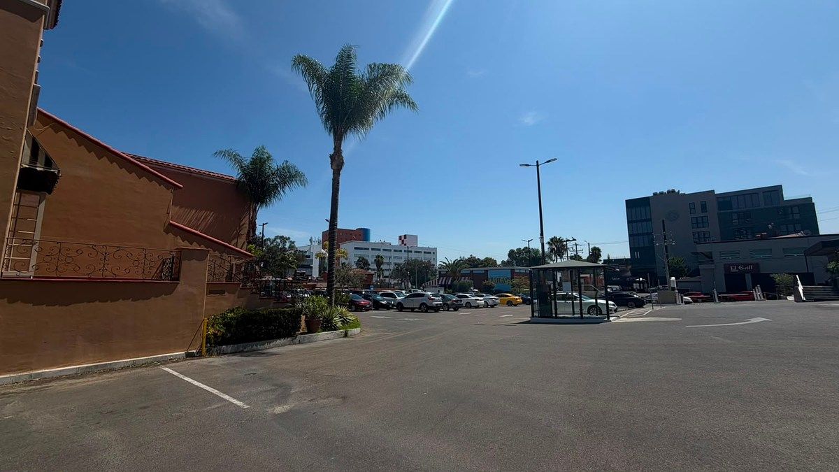 Loja em shopping em Aviación, Tijuana, foto 2 de 14
