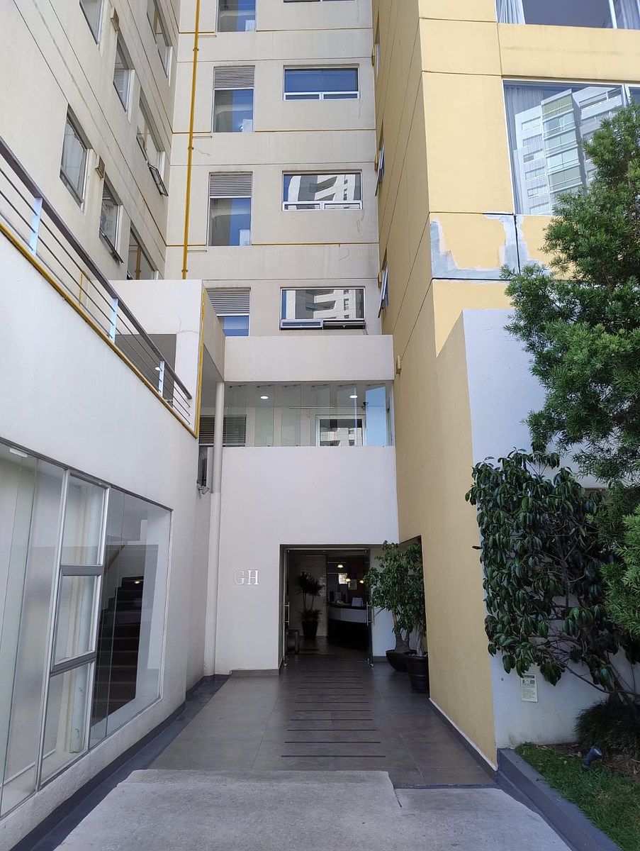 Acceso al edificio, photo 42 of 43