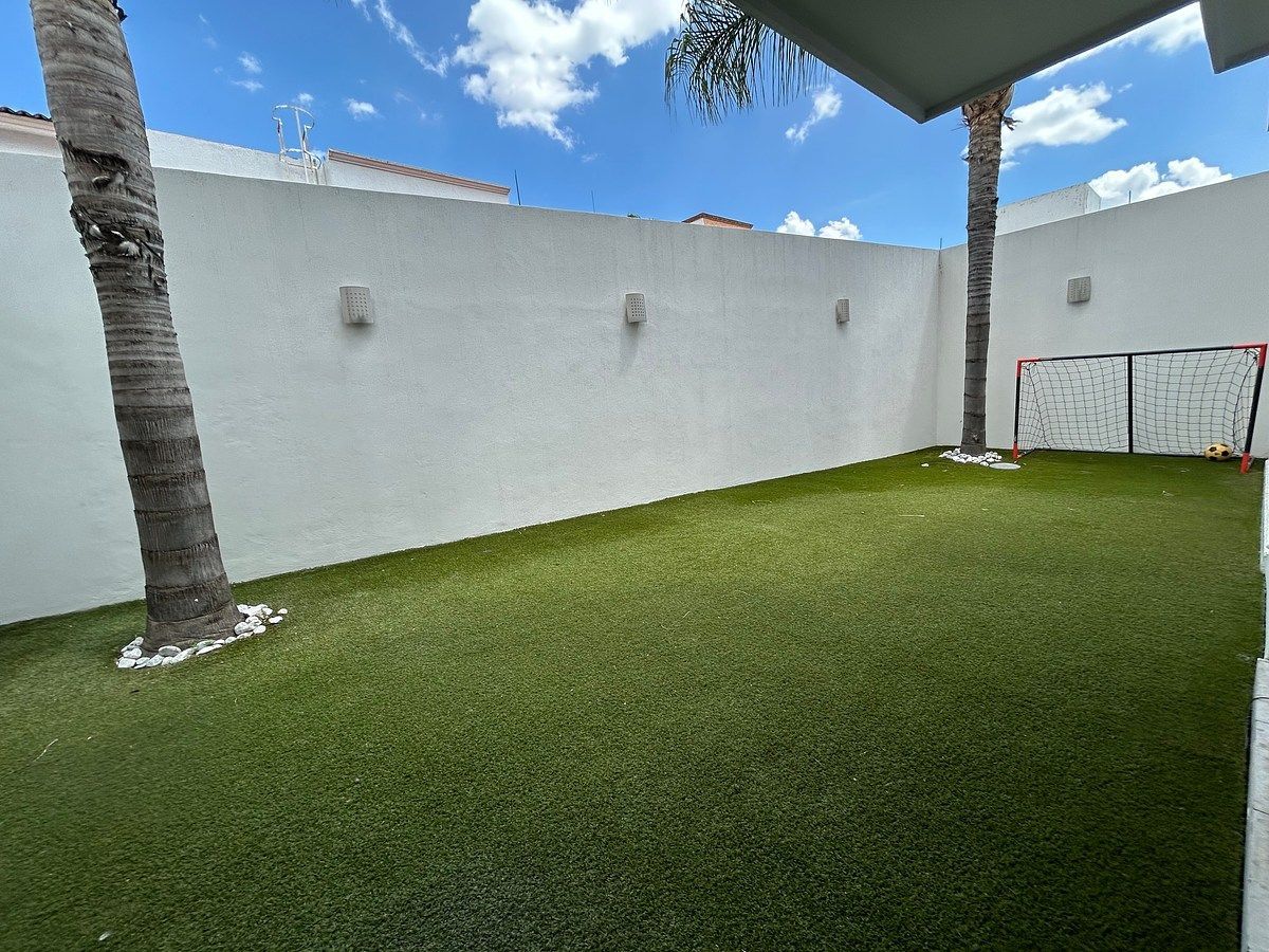 Casa en Rinconada de los Alamos, Querétaro, foto 18 de 28