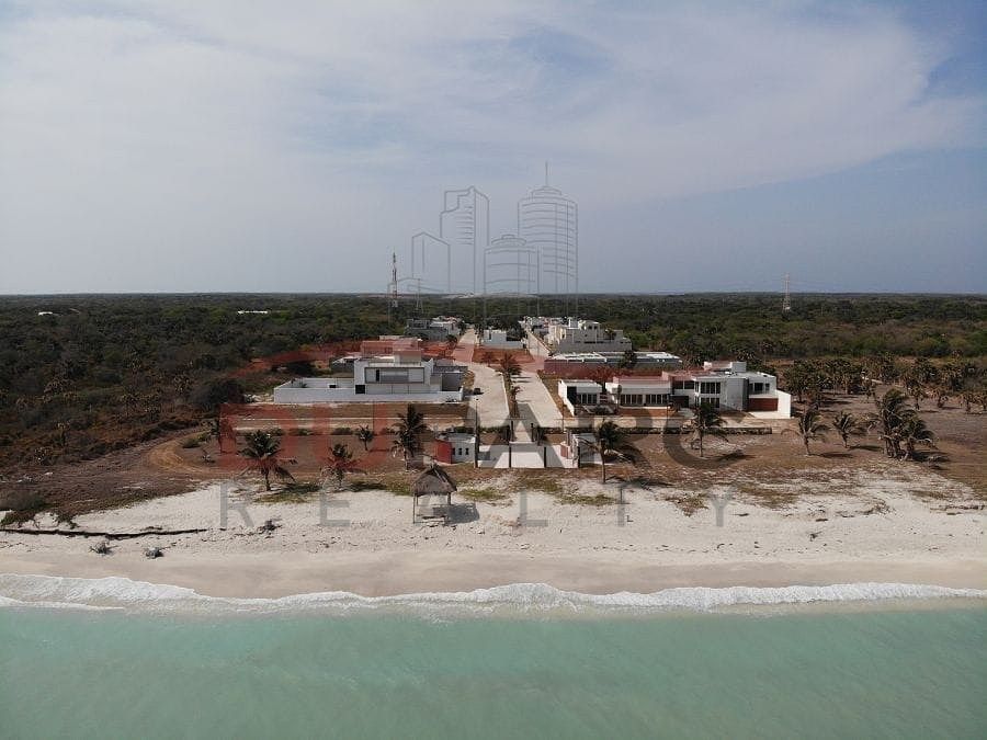 Lot 442.37 m2 With Beach Front In Private Residential., photo 1 of 2