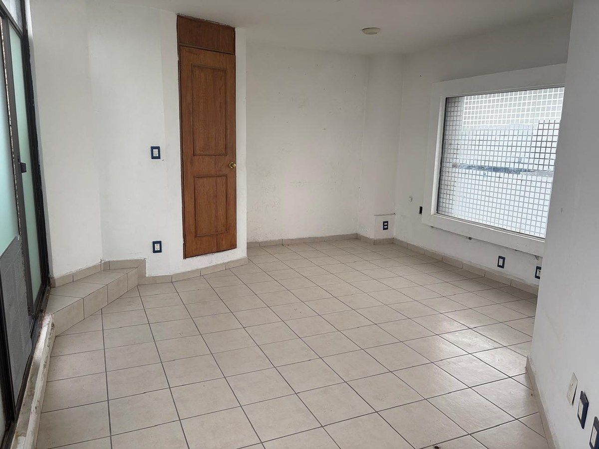 Sala Comercial em Ciudad Satélite, Naucalpan de Juárez, foto 6 de 9