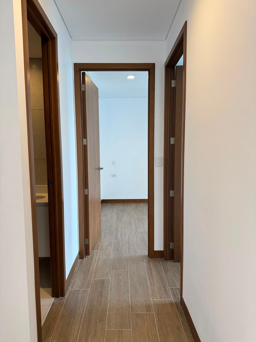 Apartamento en Zona 10, Guatemala, foto 7 de 14