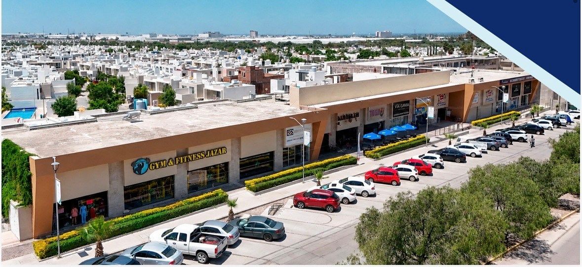 🏬 LOCALES COMERCIALES EN RENTA – VILLA SUR, foto 1 de 3