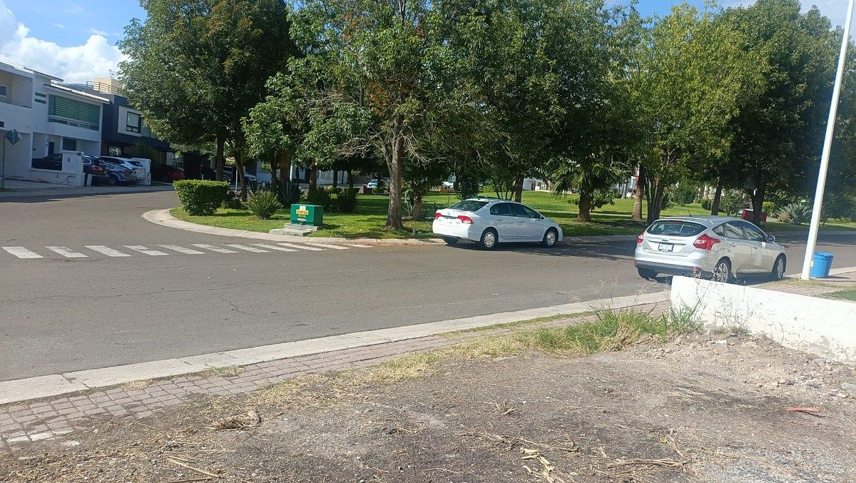 Terreno en Residencial el Refugio, Querétaro, foto 2 de 5