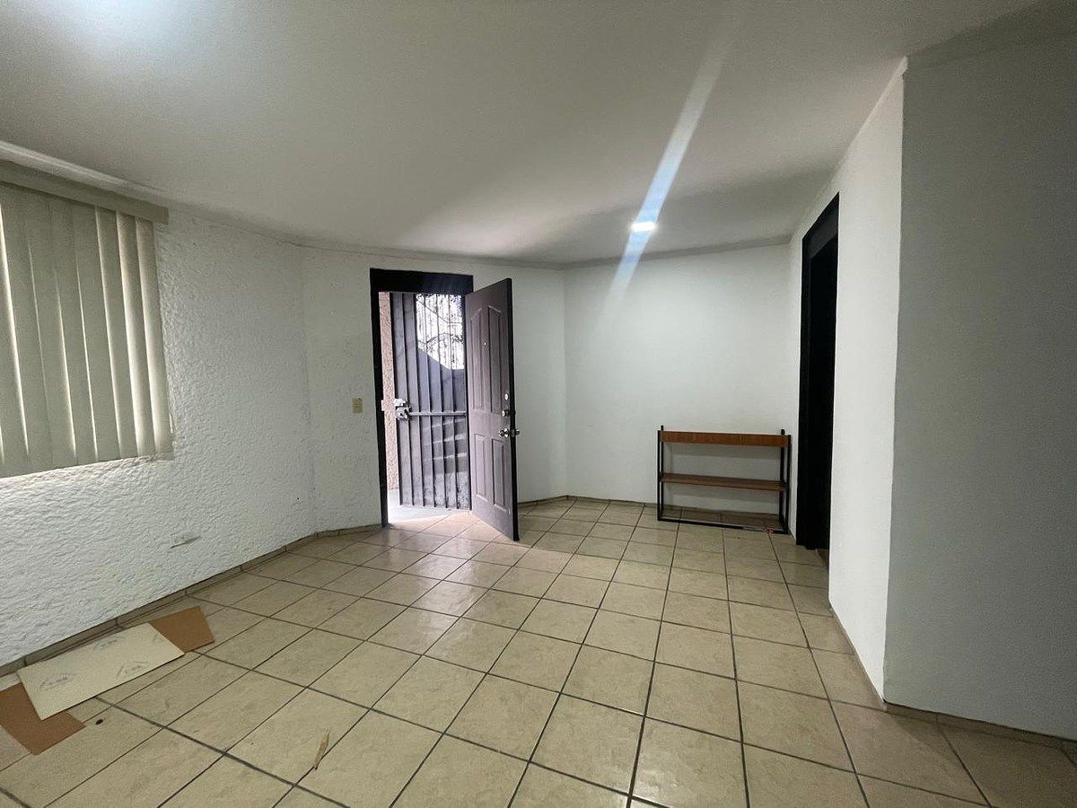 ¡Departamento en renta en Burócratas de Agua Caliente!, foto 1 de 13