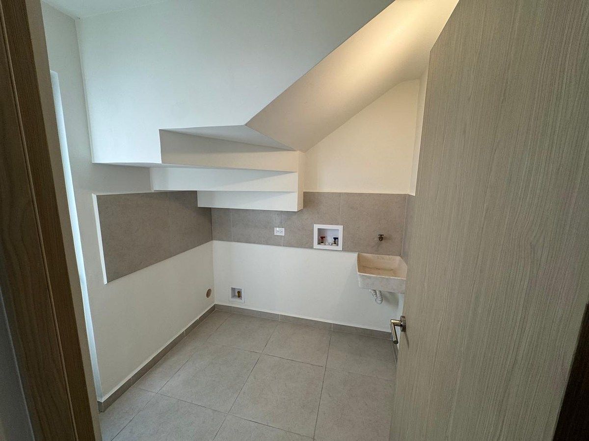 Casa en condominio en Dominio Cumbres, García, foto 9 de 26
