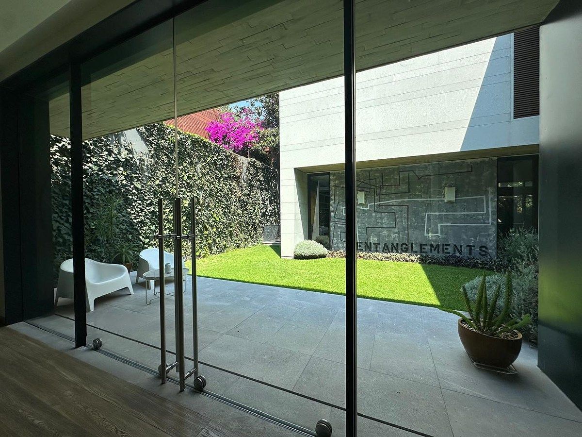 House in Bosque de las Lomas, Miguel Hidalgo, photo 3 of 26