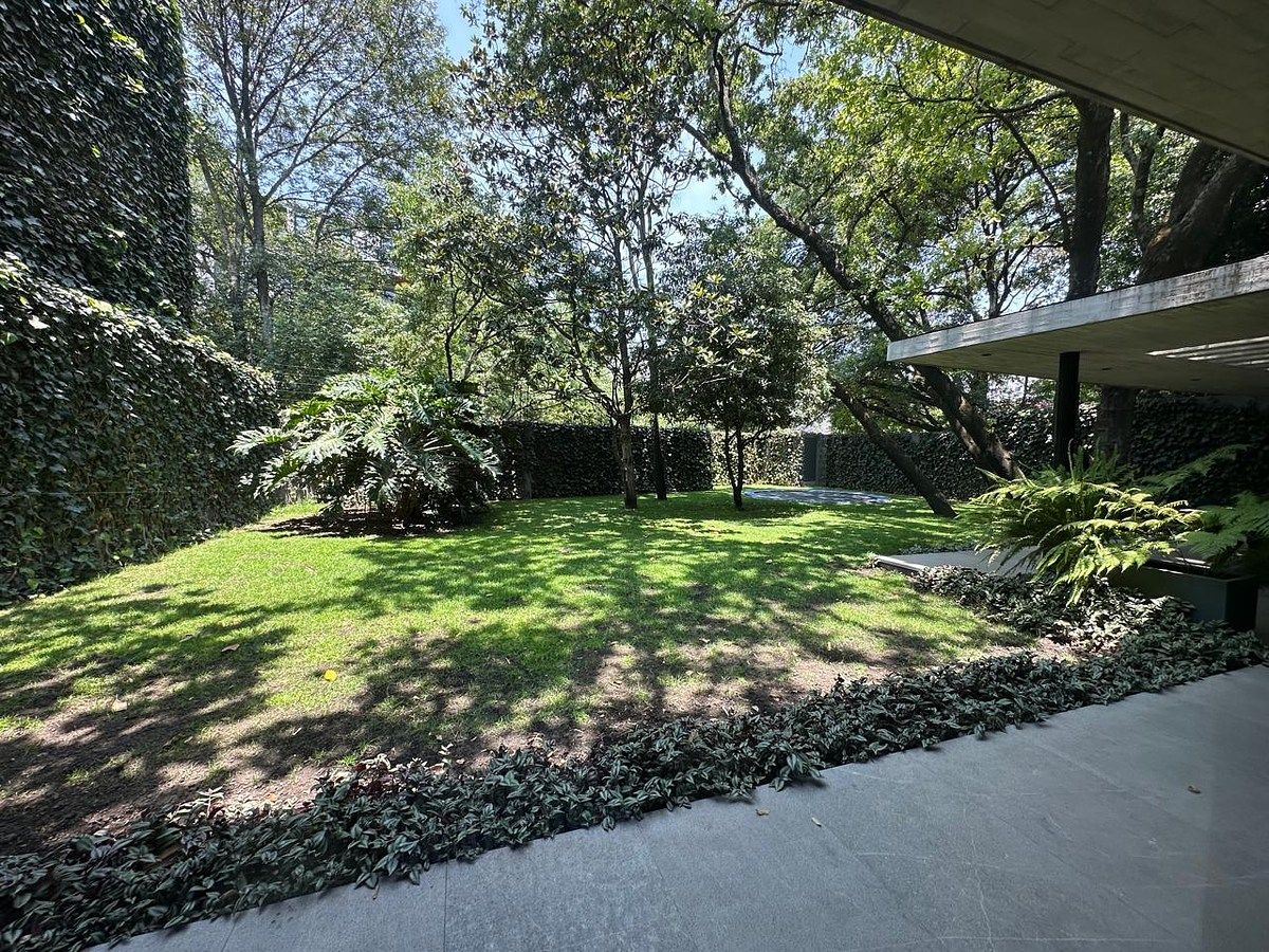 House in Bosque de las Lomas, Miguel Hidalgo, photo 19 of 26