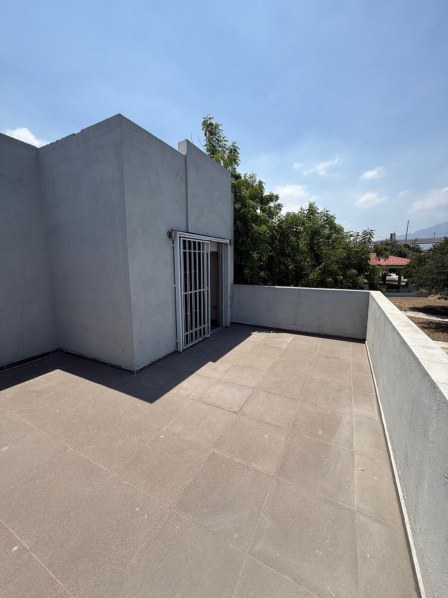 Casa en Privada Pinos, Monterrey, foto 13 de 16