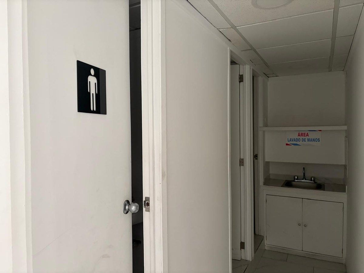 Sala Comercial em Ciudad Satélite, Naucalpan de Juárez, foto 8 de 11