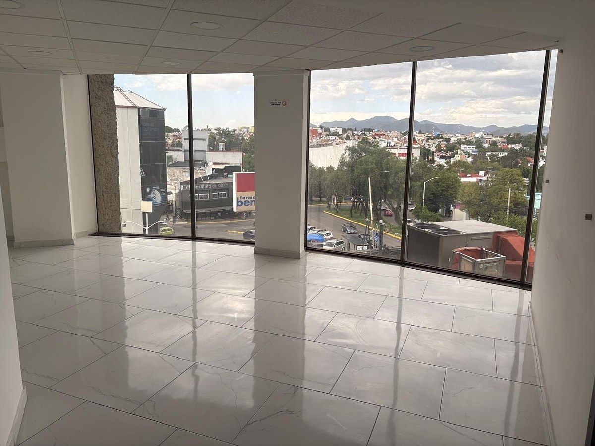 Sala Comercial em Ciudad Satélite, Naucalpan de Juárez, foto 7 de 11