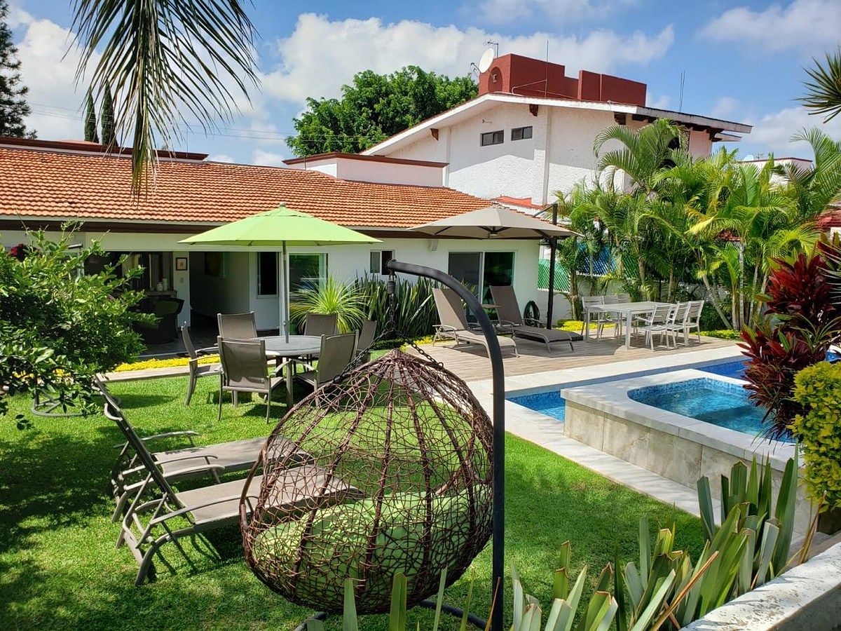 CASA À VENDA EM LOMAS DE COCOYOC, foto 1 de 21