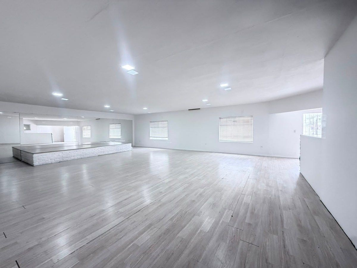 Commercial premises for rent 📍 Kino and 20, photo 1 of 3