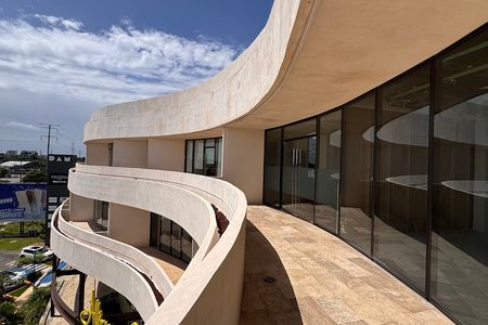 Espaço Comercial / Local para Aluguel a Longo Prazo – DAM Mérida