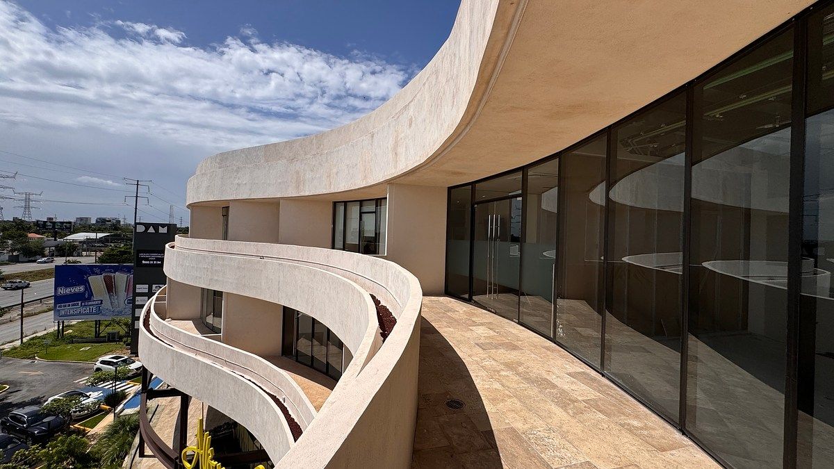 Espaço Comercial / Local para Aluguel a Longo Prazo – DAM Mérida, foto 1 de 8