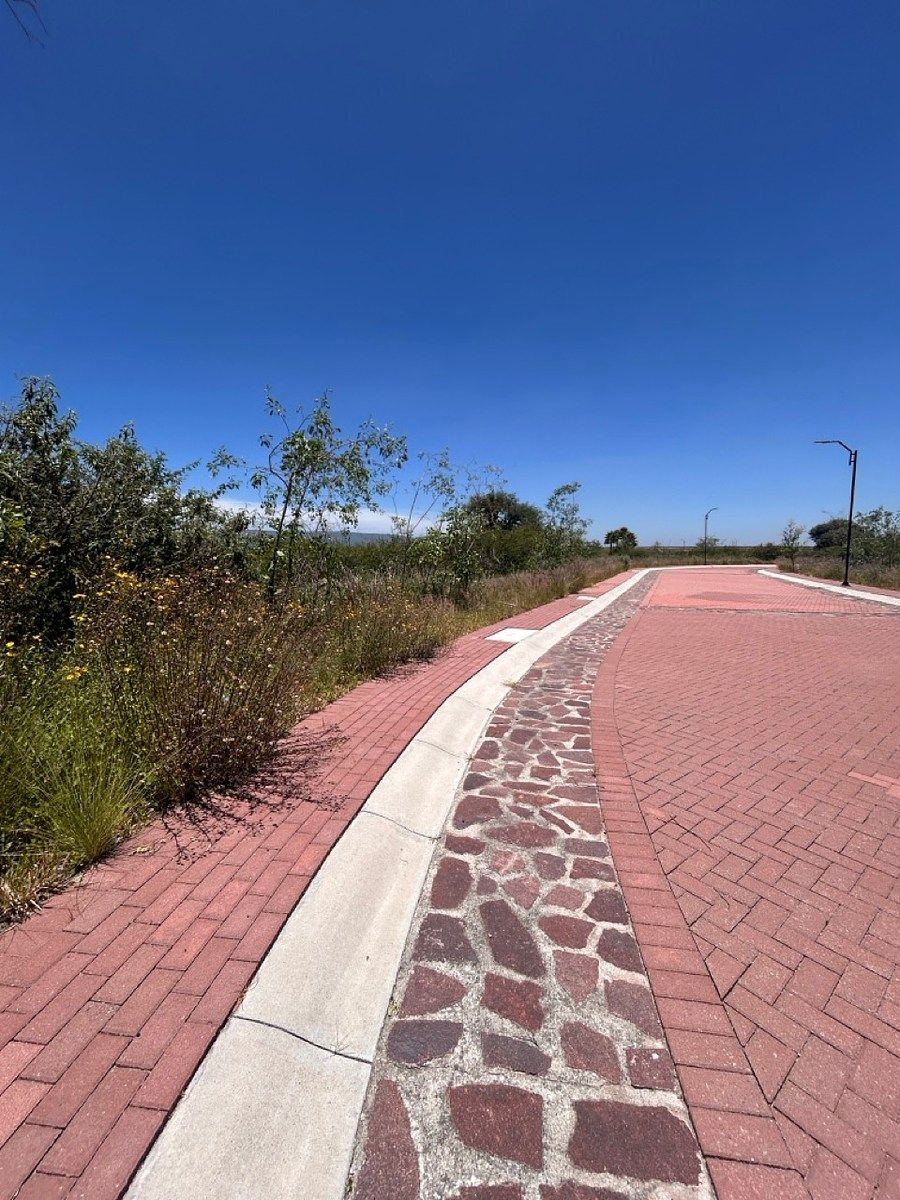Lot in Ciudad Maderas Sur II, Apaseo el Alto, photo 9 of 13