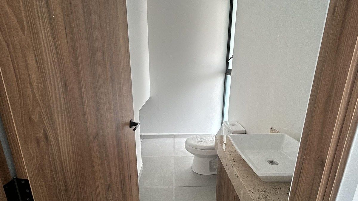 House in Gated Community in Capital Sur, El Marqués, photo 3 of 15