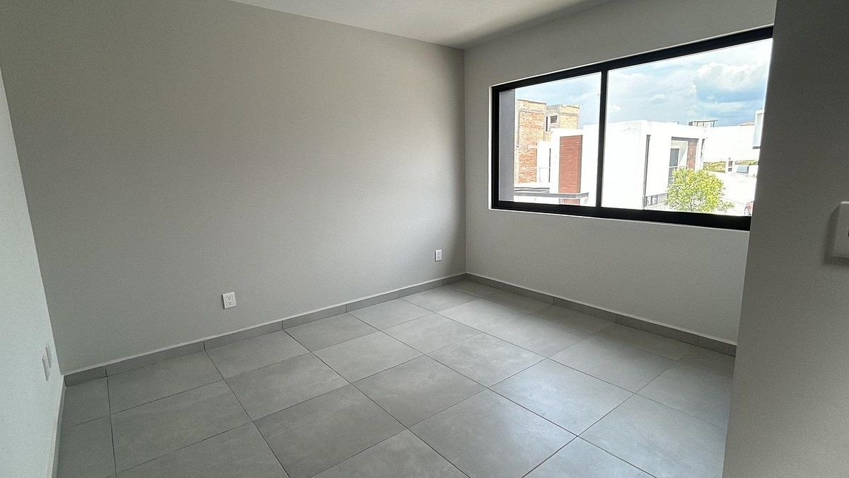 House in Gated Community in Capital Sur, El Marqués, photo 13 of 15