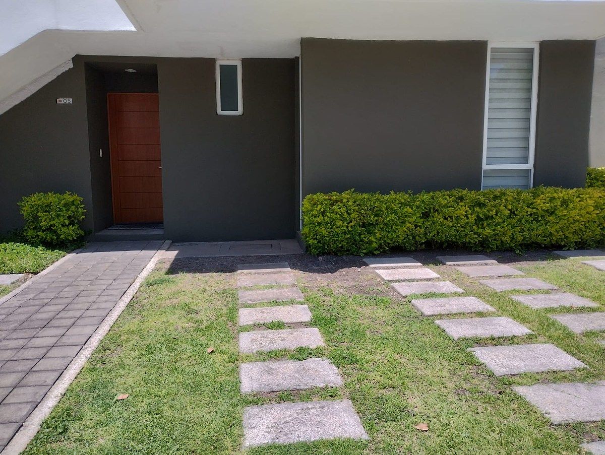 FURNISHED HOUSE FOR RENT IN EL MIRADOR, QUERETARO, photo 1 of 17