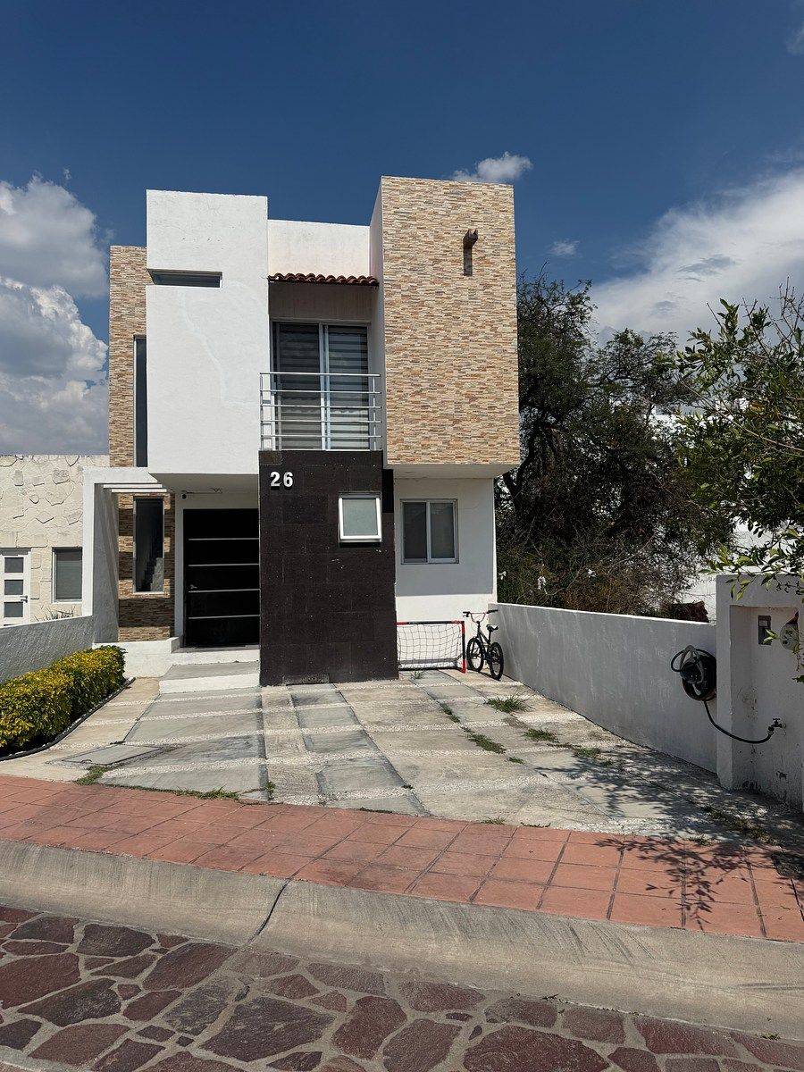 CASA en VENTA en Pedregal de Schoenstatt, foto 1 de 20