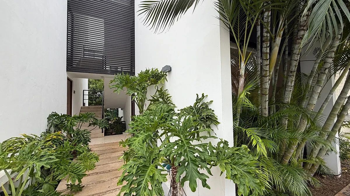 Rent Apartment Ground Floor, photo 1 of 13