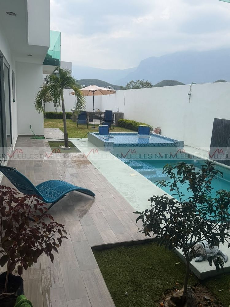 Casa en Valle de Cristal, Monterrey, foto 2 de 14
